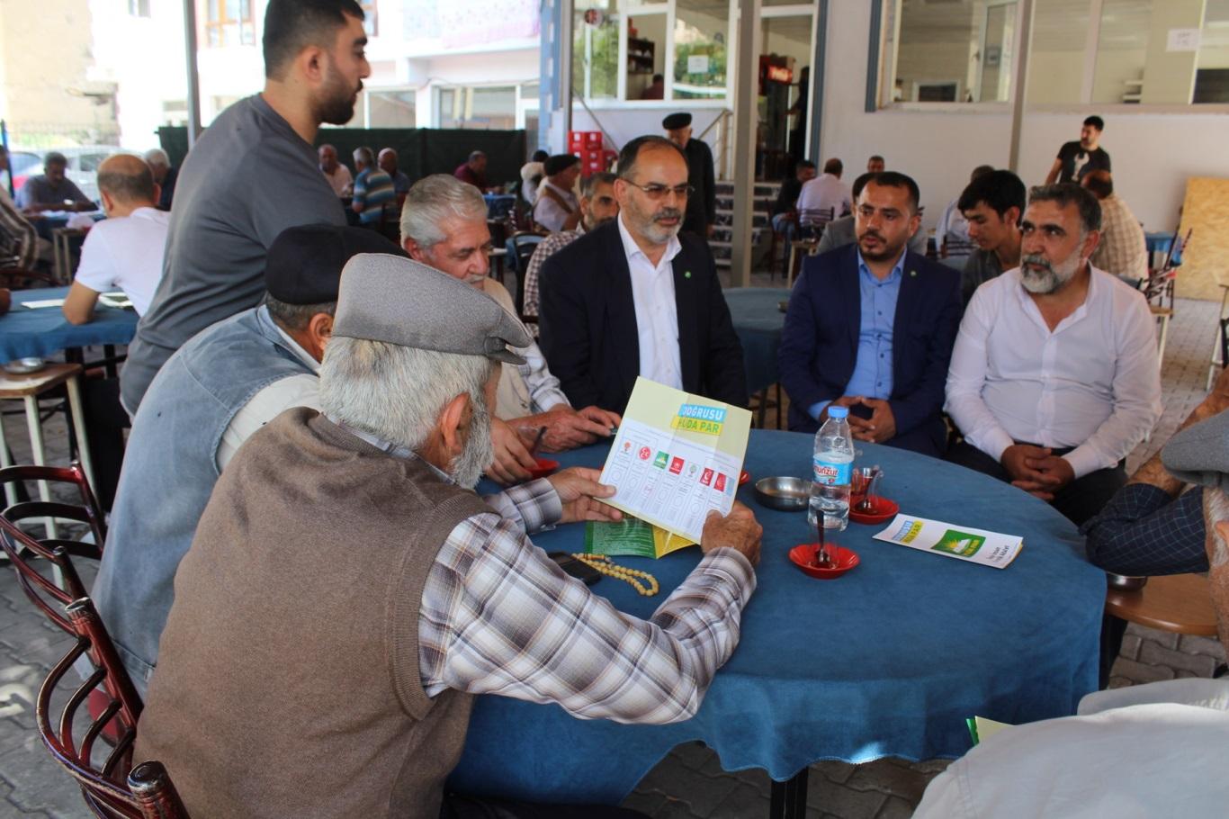 HÜDA PAR Tunceli milletvekili adaylarından esnaf ziyareti